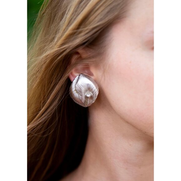 Vintage Whiting and Davis Co Silver Clip On Earrings - RG1 - Picture 4 of 9